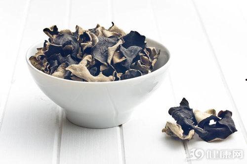 吃鹿胎能木耳瓜以内,双重营养，内外兼修