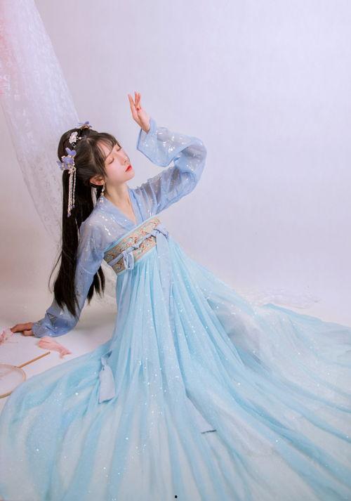 吃瓜汉服店,品味汉服之美——吃瓜汉服店带你领略传统服饰魅力